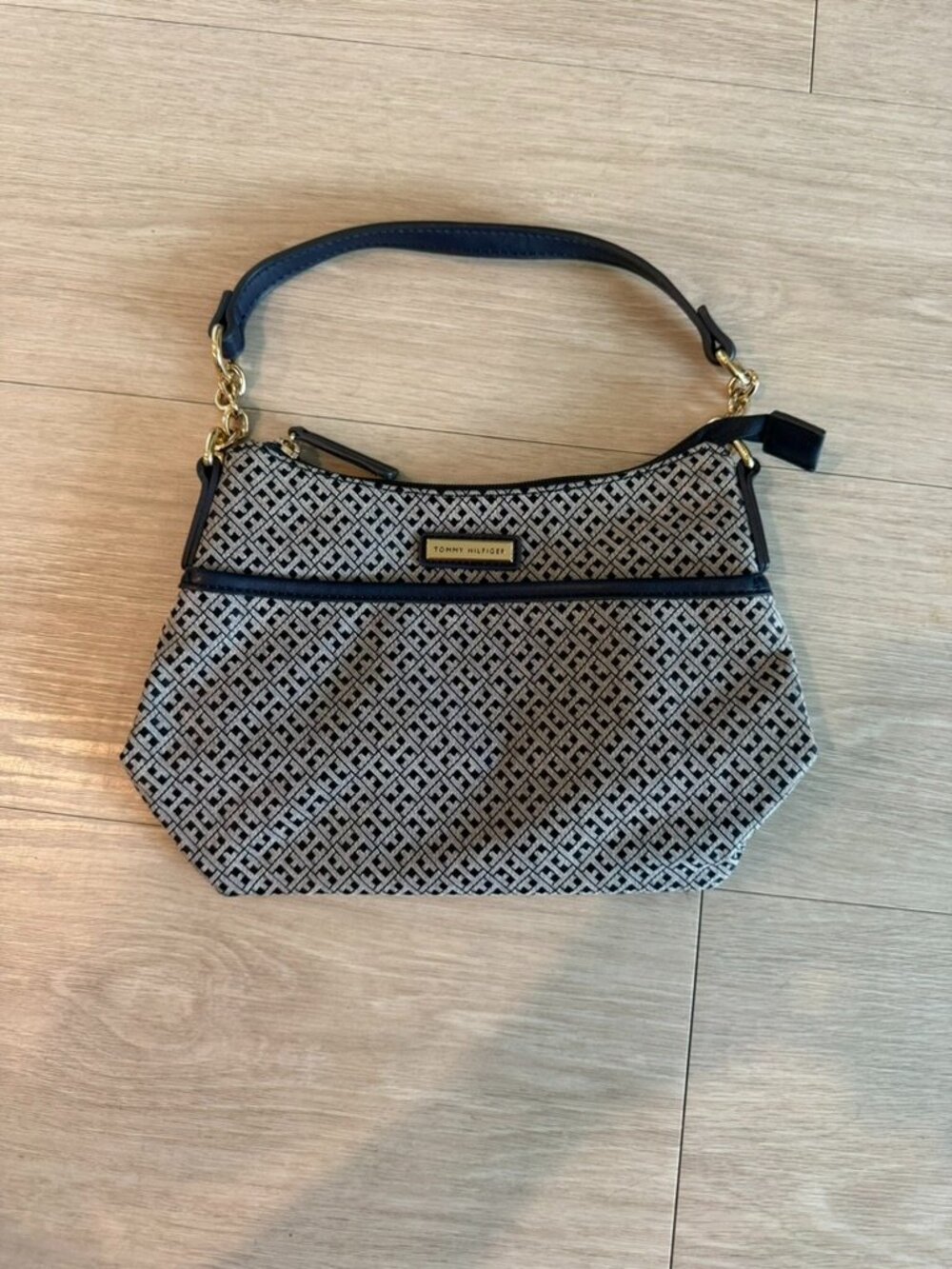 Tommy Hilfiger Monogram Jacquard Shoulder Bag Navy Gold